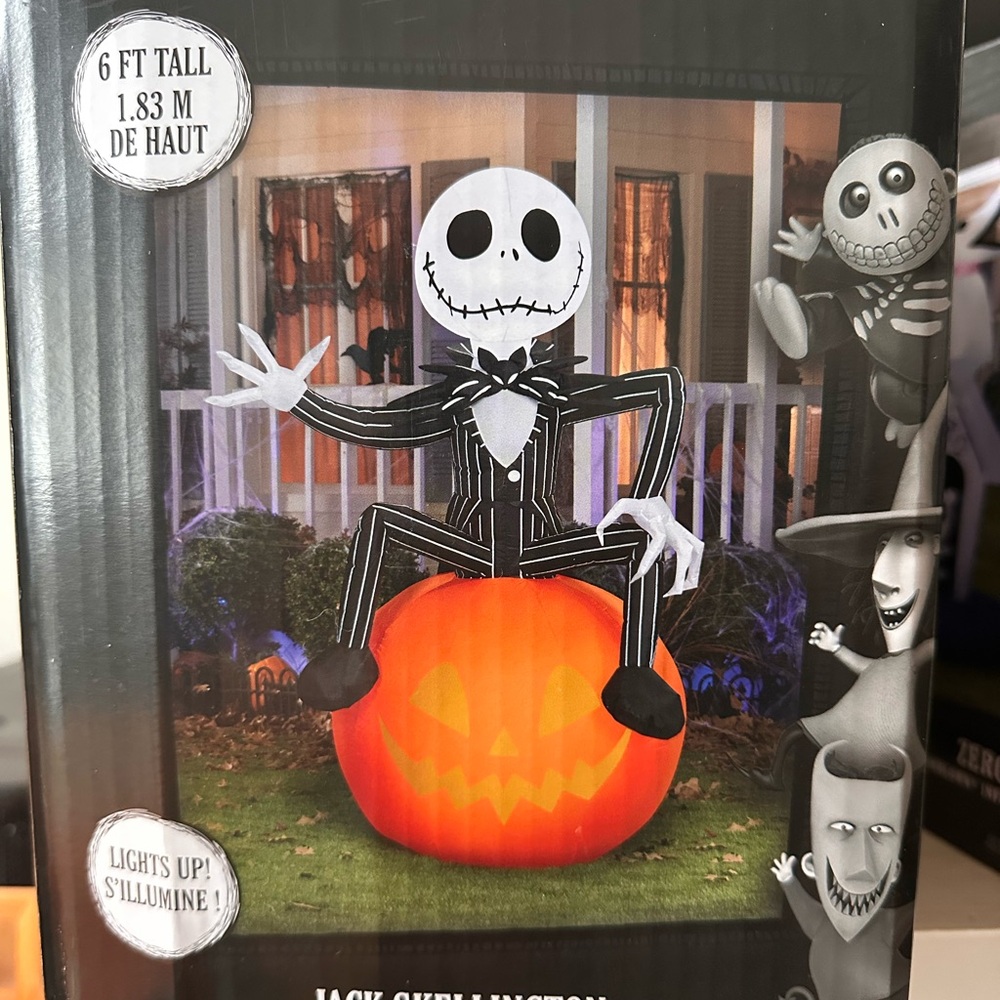 The Nightmare before Christmas Black and White Jack Skellington Inflatable